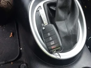 2015 Kia Soul z VIN KNDJN2A20F7125131, wystawiony jako IAAI lot #42231466 z przebiegiem 138 003 mil mil oraz . Historia ofert i sprzedaży dostępna na DreamBid. Obrazek 11.