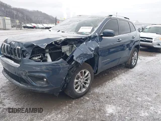 2021 Jeep Cherokee Latitude Lux z VIN 1C4PJMMX7MD201810, wystawiony jako IAAI lot #41235714 z przebiegiem 52 327 mil mil oraz . Historia ofert i sprzedaży dostępna na DreamBid. Obrazek 2.