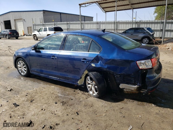 2014 Volkswagen Jetta Sedan SE w/Connectivity with VIN 3VWD17AJ4EM400367, listed as a Copart auction lot 47878765 with 142,452 mi miles and Salvage Title. Bid and sale history available at carsss.com. Image 2.