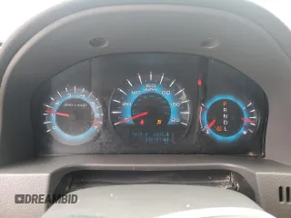 2010 Ford Fusion SE z VIN 3FAHP0HA9AR306505, wystawiony jako Copart lot #55057295 z przebiegiem 214 141 mil mil oraz Nie do naprawy • Non repairable. Historia ofert i sprzedaży dostępna na DreamBid. Obrazek 9.