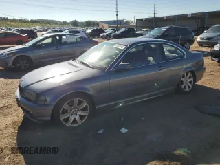 2001 BMW 3 Series 325Ci with VIN WBABN33491JW49847, listed as a Copart auction lot 67066094 with 137,068 mi miles and Salvage Title. Bid and sale history available at carsss.com. Image 1.