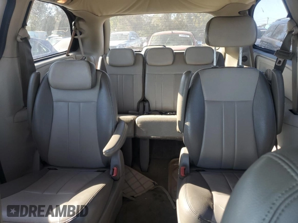 2006 Chrysler Town & Country LWB Touring with VIN 2A4GP54L56R692860, listed as a Copart auction lot 76785824 with 201,324 mi miles and Salvage Title. Bid and sale history available at carsss.com. Image 10.