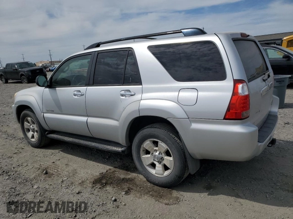 2006 Toyota 4Runner SR5 z VIN JTEBU14R268067345, wystawiony jako Copart lot #61500125 z przebiegiem 126 753 mil mil oraz Czysty tytuł • Clean title. Historia ofert i sprzedaży dostępna na DreamBid. Obrazek 2.