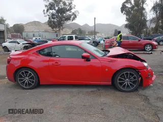 2017 Toyota 86 with VIN JF1ZNAA1XH8705784, listed as a IAAI auction lot 41559214 with 54,564 mi miles. Bid and sale history available at carsss.com. Image 14.