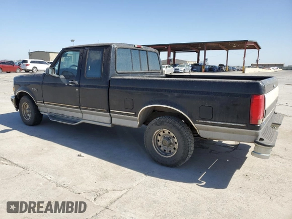 1995 Ford F-150 with VIN 1FTEX15N9SKC13922, listed as a Copart auction lot 49737275 with 199,117 mi miles and Salvage Title. Bid and sale history available at carsss.com. Image 2.