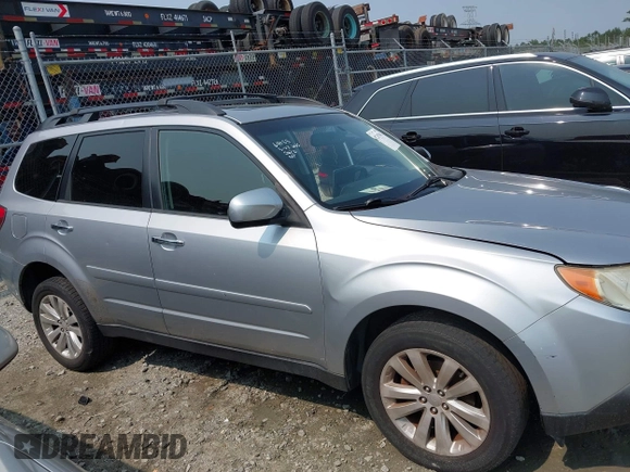 2013 Subaru Forester X Limited с VIN JF2SHAEC2DH441521, выставлен на аукционе IAAI как лот 42397403 с пробегом 130 000 миль миль и . История ставок и продаж доступна на DreamBid. Изображение 13.