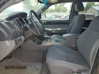 2005 Toyota Tacoma with VIN 5TEMU52N55Z018383, listed as a Copart auction lot 61807995 with 352,755 mi miles and Salvage title. Bid and sale history available at DreamBid. Image 7.