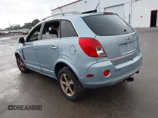2014 Chevrolet Captiva Sport LT with VIN 3GNAL3EK7ES517665, listed as a IAAI auction lot 40775127 with Not Provided miles. Bid and sale history available at carsss.com. Image 3.