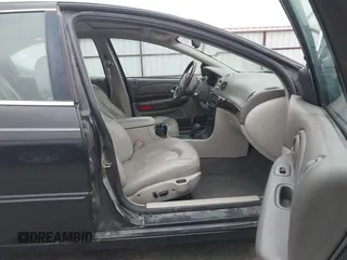 2004 Chrysler 300M M z VIN 2C3HE66G94H686024, wystawiony jako IAAI lot #42174229 z przebiegiem 150 628 mil mil oraz . Historia ofert i sprzedaży dostępna na DreamBid. Obrazek 5.