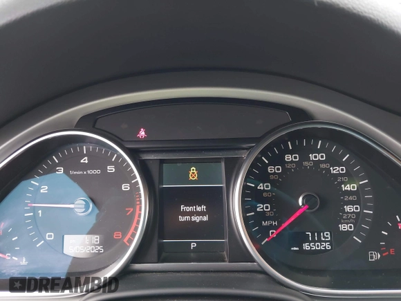 2013 Audi Q7 S line Prestige с VIN WA1DGAFE1DD002015, выставлен на аукционе IAAI как лот 42171470 с пробегом 165 026 миль миль и . История ставок и продаж доступна на DreamBid. Изображение 7.