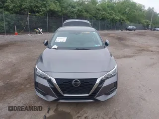 2020 Nissan Sentra SV with VIN 3N1AB8CVXLY209330, listed as a IAAI auction lot 42186225 with 28,314 mi miles and . Bid and sale history available at DreamBid. Image 12.