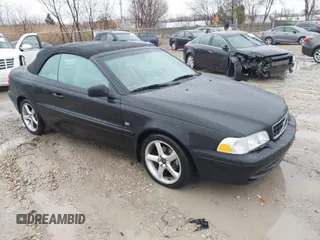 2004 Volvo C70 with VIN YV1NC63D44J050103, listed as a IAAI auction lot 41724817 with 62,686 mi miles. Bid and sale history available at carsss.com. Image 1.