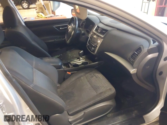 2018 Nissan Altima SR with VIN 1N4AL3AP4JC282996, listed as a IAAI auction lot 41722960 with 139,532 mi miles and . Bid and sale history available at carsss.com. Image 5.