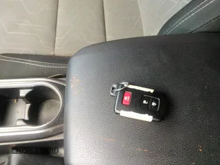 2021 Toyota Tacoma SR с VIN 3TMCZ5AN9MM374071, выставлен на аукционе IAAI как лот 42261767 с пробегом 95 038 миль миль и . История ставок и продаж доступна на DreamBid. Изображение 11.