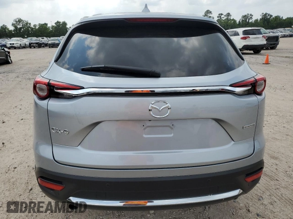 2021 Mazda CX-9 Grand Touring z VIN JM3TCADY6M0501370, wystawiony jako Copart lot #57895154 z przebiegiem 19 726 mil mil oraz Szkoda całkowita • Salvage title. Historia ofert i sprzedaży dostępna na DreamBid. Obrazek 6.