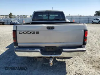 1999 Dodge 1500 with VIN 3B7HC13Y0XM595666, listed as a Copart auction lot 56048875 with 235,090 mi miles and Clean Title. Bid and sale history available at DreamBid. Image 6.