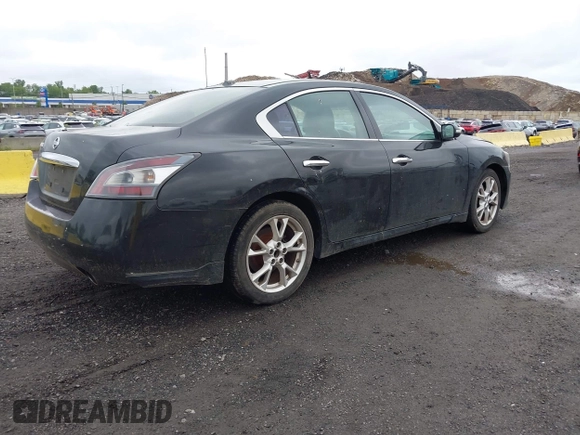 2014 Nissan Maxima SV with VIN 1N4AA5AP7EC490068, listed as a IAAI auction lot 42332173 with 126,323 mi miles and . Bid and sale history available at DreamBid. Image 4.