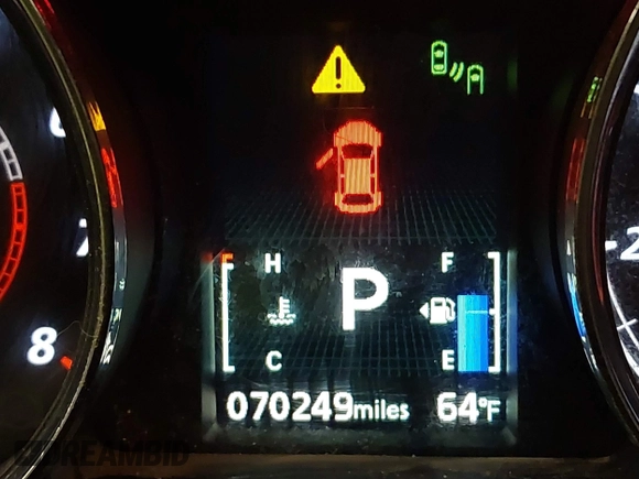 2020 Mitsubishi Outlander ES z VIN JA4AR3AU1LU020245, wystawiony jako IAAI lot #42155598 z przebiegiem 70 249 mil mil oraz . Historia ofert i sprzedaży dostępna na DreamBid. Obrazek 7.
