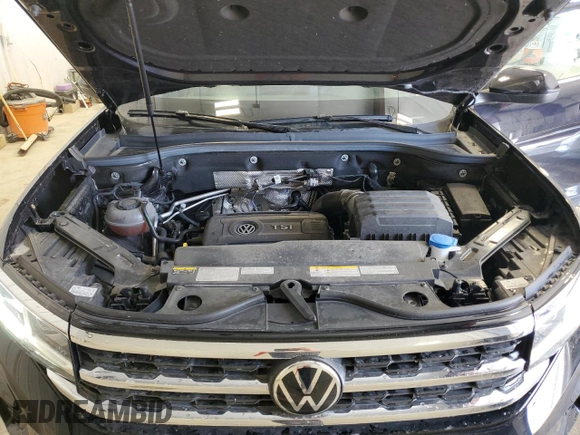 2021 Volkswagen Atlas SE with VIN 1V2LC2CA0MC223095, listed as a Copart auction lot 72094084 with 21,260 mi miles and Salvage title. Bid and sale history available at DreamBid. Image 12.