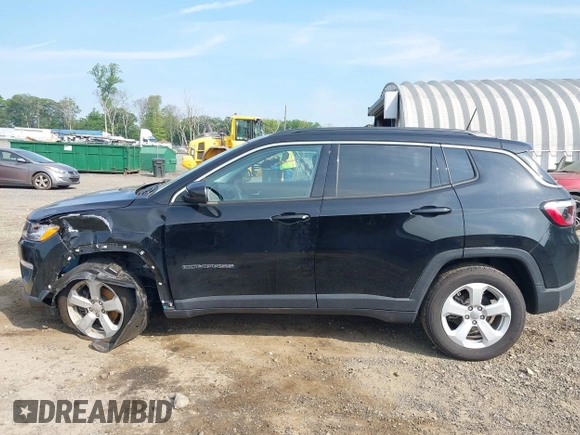 2021 Jeep Compass Latitude with VIN 3C4NJDBB7MT541189, listed as a IAAI auction lot 42429556 with 44,056 mi miles and . Bid and sale history available at DreamBid. Image 15.