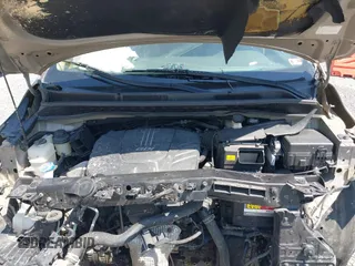 2017 Kia Sedona LX with VIN KNDMB5C14H6233059, listed as a IAAI auction lot 42006480 with 109,748 mi miles. Bid and sale history available at carsss.com. Image 10.