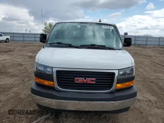2018 GMC Savana z VIN 1GJZ7PFG4J1240284, wystawiony jako Copart lot #55495065 z przebiegiem 96 769 mil mil oraz Szkody całkowita. Historia ofert i sprzedaży dostępna na DreamBid. Obrazek 5.