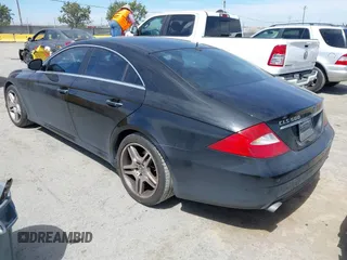 2006 Mercedes-Benz CLS 500 with VIN WDDDJ75X86A067113, listed as a IAAI auction lot 42653005 with 164,574 mi miles and . Bid and sale history available at DreamBid. Image 3.