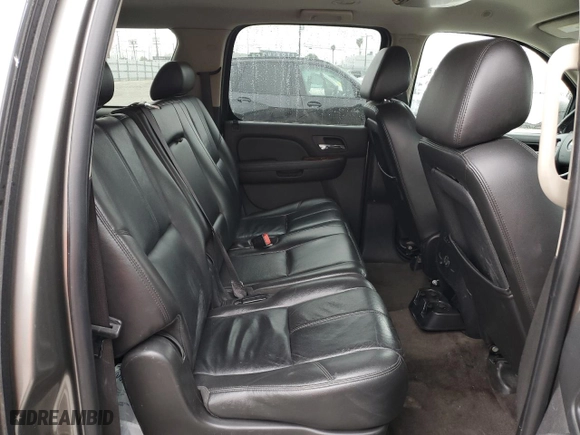 2009 Chevrolet Suburban LT w/2LT with VIN 1GNFC26069R266658, listed as a Copart auction lot 50842325 with 202,852 mi miles and Clean Title. Bid and sale history available at carsss.com. Image 11.