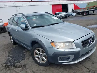 2010 Volvo XC70 3.2L with VIN YV4960BZ4A1090991, listed as a IAAI auction lot 39961682 with 150,210 mi miles and . Bid and sale history available at DreamBid. Image 1.
