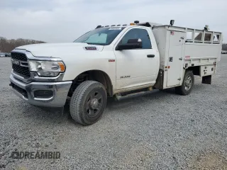 2022 Ram 3500 z VIN 3C7WRCAJ5NG164889, wystawiony jako Copart lot #59409055 z przebiegiem 123 846 mil mil oraz Szkoda całkowita • Salvage title. Historia ofert i sprzedaży dostępna na DreamBid. Obrazek 1.