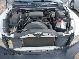 2008 Dodge Dakota ST with VIN 1D7HE22K98S565237, listed as a IAAI auction lot 41908055 with 242,270 mi miles and . Bid and sale history available at carsss.com. Image 10.