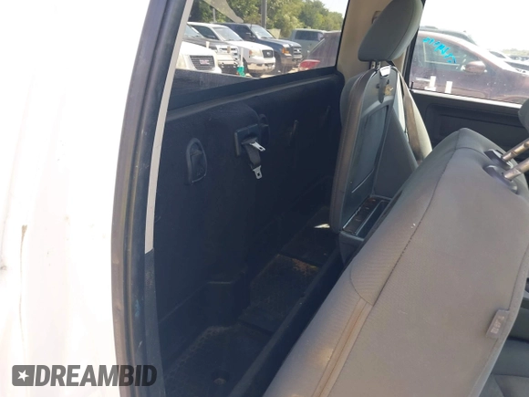 2014 Ram 1500 Tradesman с VIN 3C6JR6AG3EG153278, выставлен на аукционе IAAI как лот 42715954 с пробегом 161 947 миль миль и . История ставок и продаж доступна на DreamBid. Изображение 8.