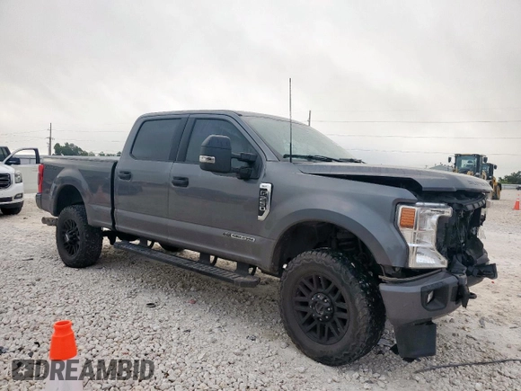 2022 Ford F-250 XL with VIN 1FT7W2BT2NEG33139, listed as a Copart auction lot 61925525 with 53,561 mi miles and Salvage title. Bid and sale history available at DreamBid. Image 4.