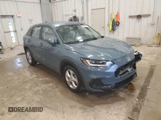 2023 Honda HR-V LX with VIN 3CZRZ2H31PM745770, listed as a Copart auction lot 43449055 with 29,420 mi miles and Salvage title. Bid and sale history available at DreamBid. Image 4.