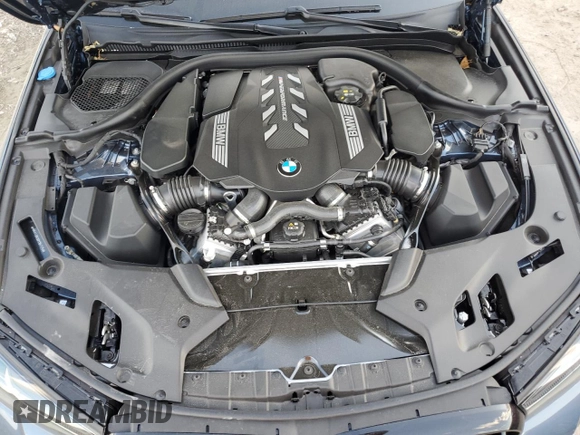 2023 BMW 5 Series M550i xDrive with VIN WBA13BK08PCN51125, listed as a Copart auction lot 76781294 with 8,855 mi miles and Non repairable. Bid and sale history available at DreamBid. Image 11.