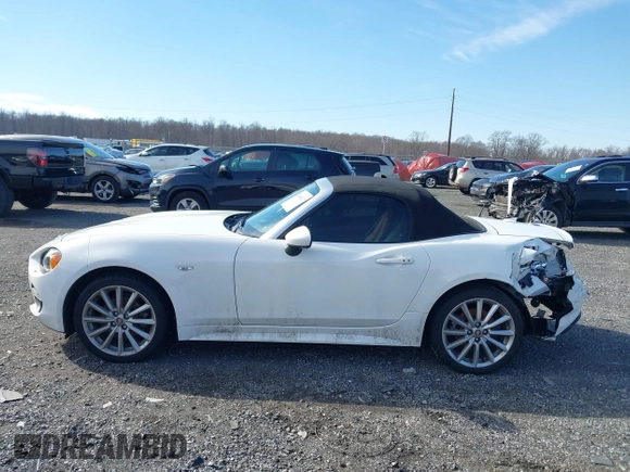 2020 FIAT 124 Spider Abarth with VIN JC1NFAEK9L0145379, listed as a IAAI auction lot 41608117 with 36,093 mi miles and . Bid and sale history available at DreamBid. Image 14.