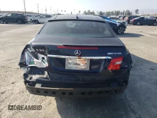 2010 Mercedes-Benz E-Class E 550 with VIN WDDKJ7CB1AF028373, listed as a Copart auction lot 71575134 with 122,720 mi miles and Salvage Title. Bid and sale history available at carsss.com. Image 6.