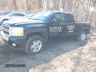 2008 Chevrolet Silverado 1500 1LT with VIN 2GCEC19J081208622, listed as a IAAI auction lot 41684612 with 253,258 mi miles and . Bid and sale history available at DreamBid. Image 2.