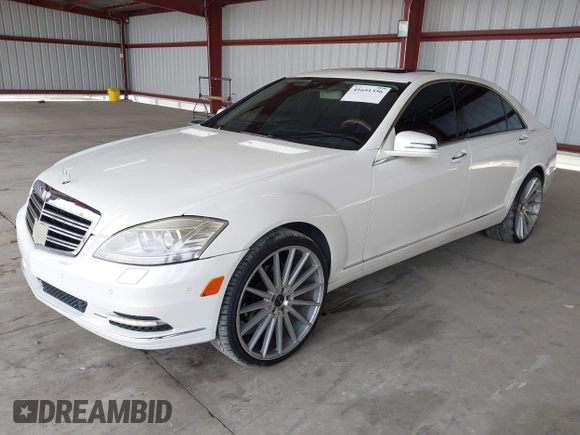 2011 Mercedes-Benz S-Class S 550 with VIN WDDNG7BBXBA366494, listed as a IAAI auction lot 41651356 with 168,618 mi miles. Bid and sale history available at carsss.com. Image 22.
