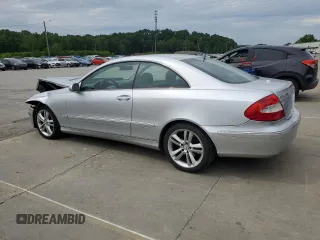 2006 Mercedes-Benz CLK 350 z VIN WDBTJ56JX6F167526, wystawiony jako Copart lot #57222425 z przebiegiem 100 397 mil mil oraz Szkoda całkowita • Salvage title. Historia ofert i sprzedaży dostępna na DreamBid. Obrazek 2.