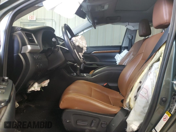 2018 Toyota Highlander Limited with VIN 5TDDZRFH8JS897561, listed as a Copart auction lot 47493225 with Not provided miles and Salvage title. Bid and sale history available at DreamBid. Image 7.