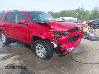 2014 Toyota 4Runner Limited with VIN JTEBU5JR0E5202396, listed as a IAAI auction lot 42107848 with 134,893 mi miles. Bid and sale history available at carsss.com. Image 6.