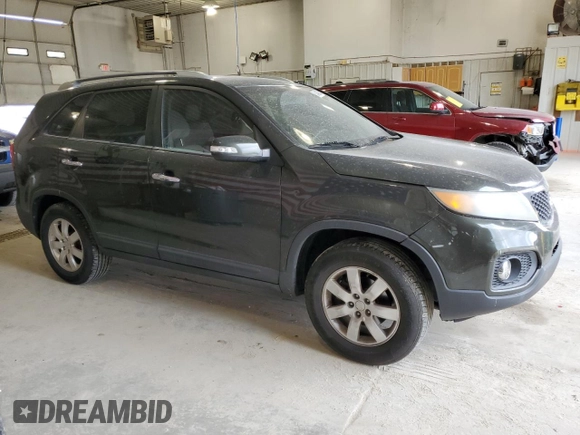 2011 Kia Sorento LX with VIN 5XYKT3A12BG138645, listed as a Copart auction lot 53482805 with 182,387 mi miles and Salvage Title. Bid and sale history available at DreamBid. Image 4.