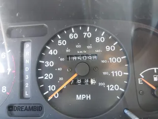 1999 Isuzu Rodeo S with VIN 4S2CK58W1X4344442, listed as a IAAI auction lot 42519582 with 185,098 mi miles and . Bid and sale history available at DreamBid. Image 7.