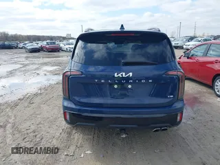 2024 Kia Telluride SX Prestige X-Line z VIN 5XYP5DGC4RG461605, wystawiony jako IAAI lot #41926195 z przebiegiem 13 811 mil mil oraz . Historia ofert i sprzedaży dostępna na DreamBid. Obrazek 16.