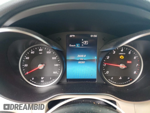 2022 Mercedes-Benz GLC 300 with VIN W1N0G8EB9NG024549, listed as a Copart auction lot 55960155 with 88,280 mi miles and Clean Title. Bid and sale history available at DreamBid. Image 9.