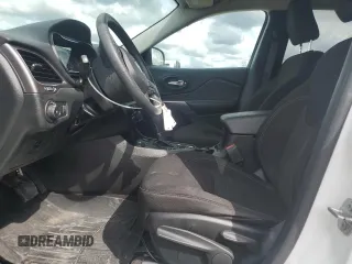 2019 Jeep Cherokee Latitude with VIN 1C4PJMCX6KD103494, listed as a Copart auction lot 51167925 with 60,540 mi miles and Salvage Title. Bid and sale history available at carsss.com. Image 7.