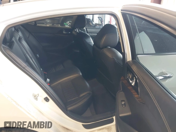 2016 Nissan Maxima SL z VIN 1N4AA6APXGC383444, wystawiony jako IAAI lot #41766069 z przebiegiem 92 629 mil mil oraz . Historia ofert i sprzedaży dostępna na DreamBid. Obrazek 8.