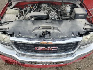 2006 GMC Sierra 1500 SL z VIN 2GTEC13V661342401, wystawiony jako Copart lot #53716275 z przebiegiem 318 308 mil mil oraz Nie do naprawy • Non repairable. Historia ofert i sprzedaży dostępna na DreamBid. Obrazek 12.