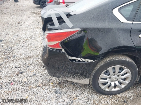 2015 Nissan Altima 2.5 with VIN 1N4AL3AP3FC176837, listed as a IAAI auction lot 41843408 with 185,466 mi miles. Bid and sale history available at carsss.com. Image 16.